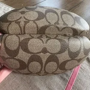 Coach | Accessories | Coach Courtney Sunglasses With Case  display picture 1